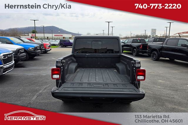 2022 Jeep Gladiator Sport S 4x4