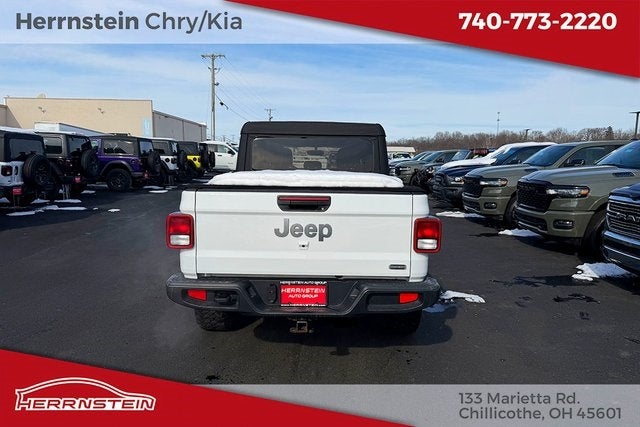 2023 Jeep Gladiator Overland 4x4