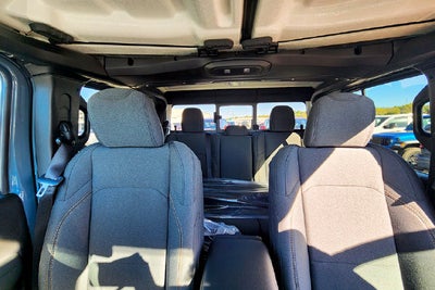 2027 Jeep Gladiator Base
