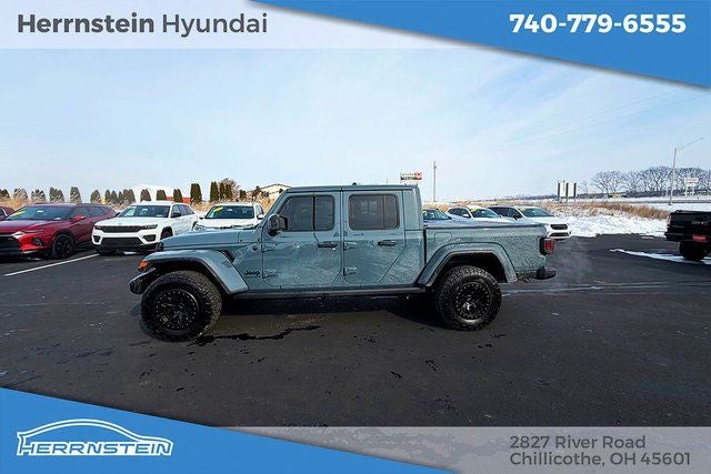 2025 Jeep Gladiator Nighthawk