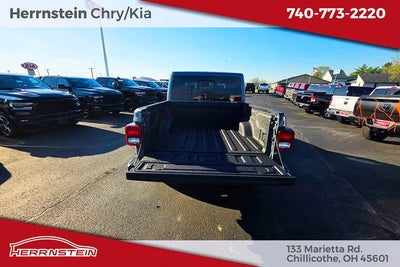 2026 Jeep Gladiator GLADIATOR SAHARA 4X4