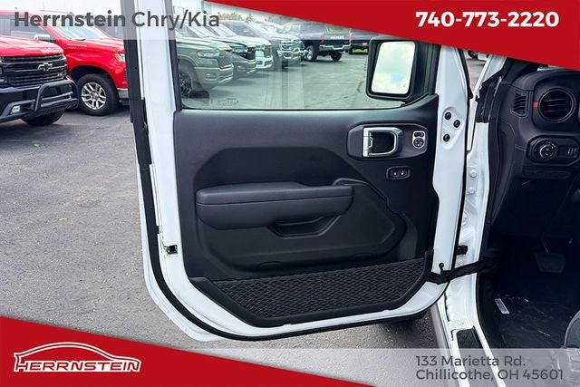 2026 Jeep Gladiator GLADIATOR SHADOW OPS 4X4