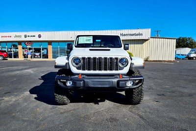 2027 Jeep Gladiator Base