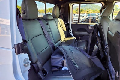 2027 Jeep Gladiator Base