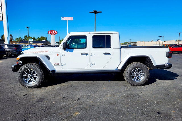 2027 Jeep Gladiator Base