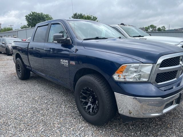 2020 RAM 1500 Classic SLT Crew Cab 6'4's photo