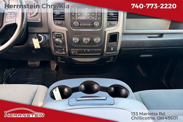 2017 RAM 1500 Express Quad Cab 4x4 6'4' Box