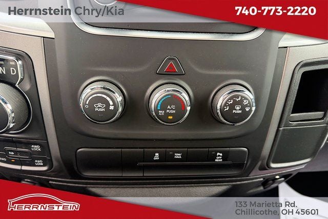 2024 RAM 1500 Classic Warlock Crew Cab 4x4 5'7' Box