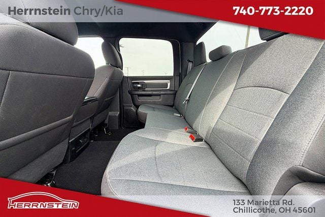 2024 RAM 1500 Classic Warlock Crew Cab 4x4 5'7' Box