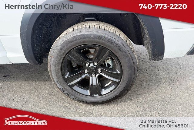 2024 RAM 1500 Classic Warlock Crew Cab 4x4 5'7' Box