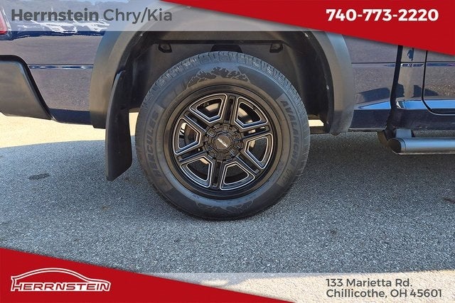 2022 RAM 1500 Classic SLT