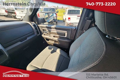 2022 RAM 1500 Classic SLT