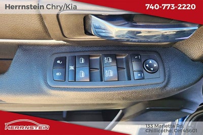 2022 RAM 1500 Classic SLT