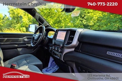 2022 RAM 1500 Big Horn Quad Cab 4x2 6'4' Box