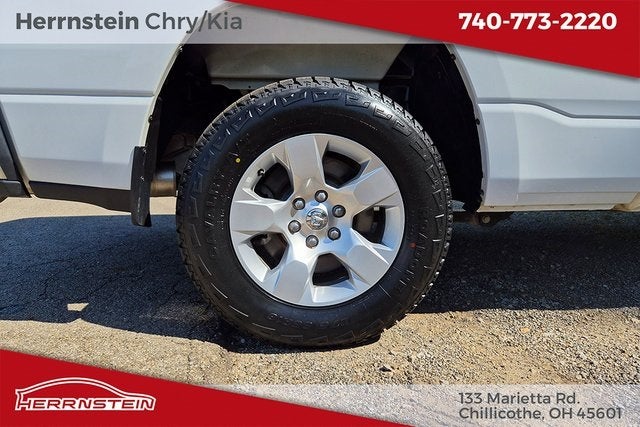 2022 RAM 1500 Big Horn Quad Cab 4x2 6'4' Box