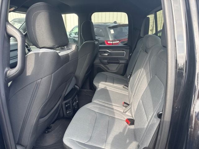 2021 RAM 1500 Big Horn Quad Cab 4x4 6'4' Box