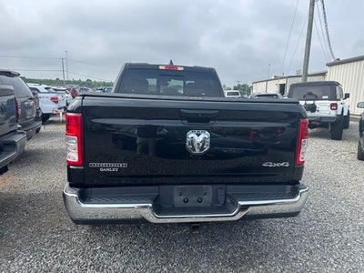 2021 RAM 1500 Big Horn Quad Cab 4x4 6'4' Box