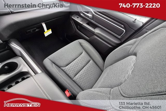 2026 RAM Ram 1500 RAM 1500 BIG HORN QUAD CAB 4X4 6'4' BOX