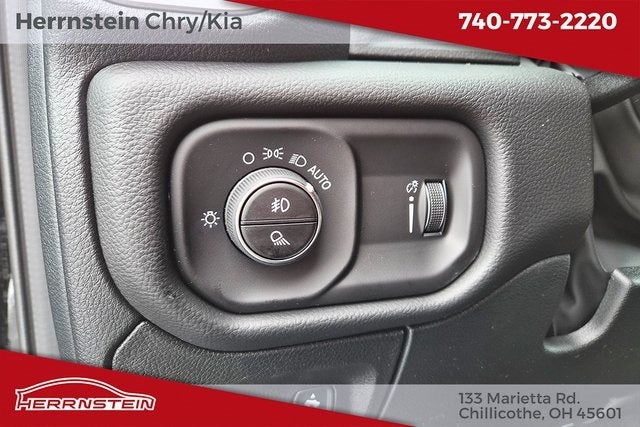 2026 RAM Ram 1500 RAM 1500 BIG HORN QUAD CAB 4X4 6'4' BOX