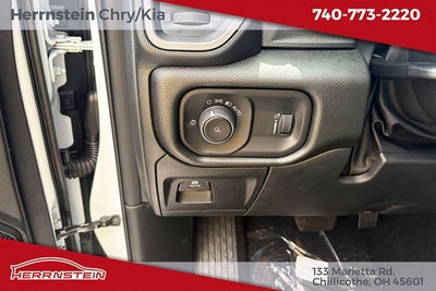 2026 RAM 1500 RAM 1500 TRADESMAN QUAD CAB 4X4 6'4' BOX