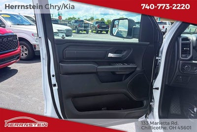 2026 RAM 1500 RAM 1500 TRADESMAN QUAD CAB 4X4 6'4' BOX
