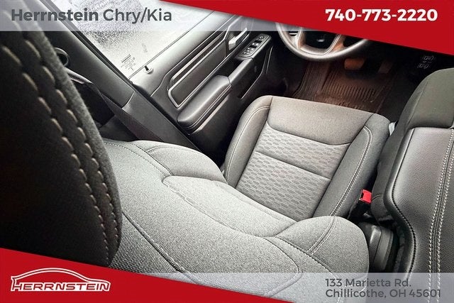 2025 RAM 1500 Big Horn Crew Cab 4x4 5'7' Box