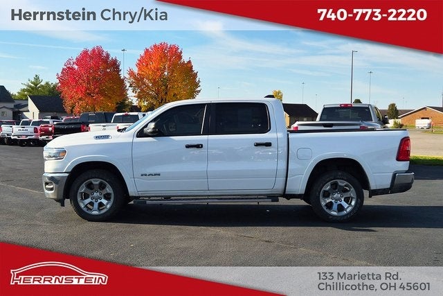 2025 RAM 1500 Big Horn Crew Cab 4x4 5'7' Box