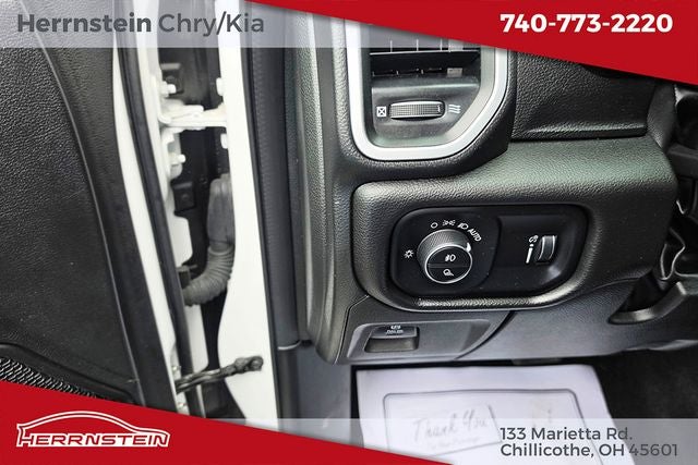 2023 RAM 1500 Big Horn Crew Cab 4x4 5'7' Box