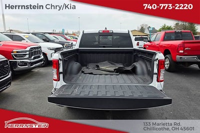 2023 RAM 1500 Big Horn Crew Cab 4x4 5'7' Box