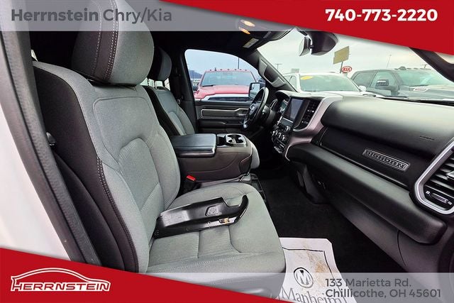 2023 RAM 1500 Big Horn Crew Cab 4x4 5'7' Box