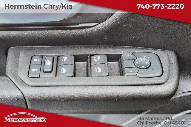 2025 RAM 1500 Tradesman Crew Cab 4x4 5'7' Box