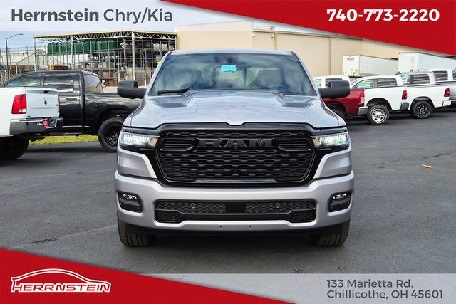 2025 RAM 1500 Tradesman Crew Cab 4x4 5'7' Box