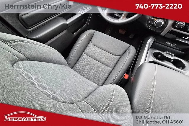 2025 RAM 1500 Tradesman Crew Cab 4x4 5'7' Box