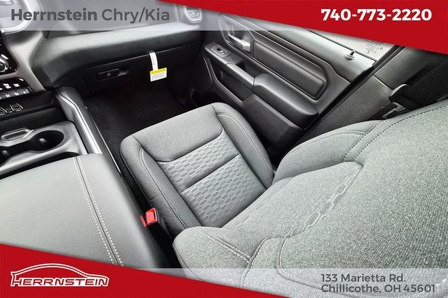 2025 RAM 1500 Tradesman Crew Cab 4x4 5'7' Box