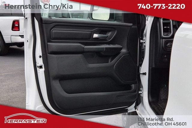 2025 RAM 1500 Tradesman Crew Cab 4x4 5'7' Box