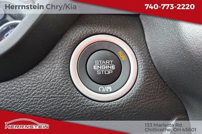 2025 RAM 1500 Tradesman Crew Cab 4x4 5'7' Box