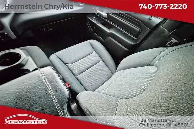 2024 RAM 1500 Tradesman Crew Cab 4x4 5'7' Box