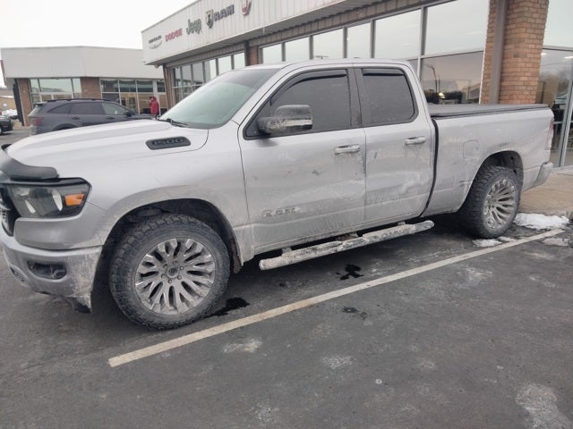 2022 RAM 1500 Big Horn Quad Cab 4x4 6'4' Box