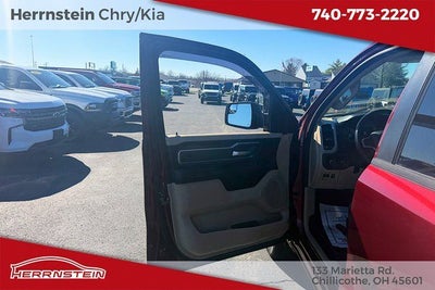 2020 RAM 1500 Big Horn Crew Cab 4x4 5'7' Box