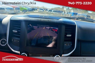 2020 RAM 1500 Big Horn Crew Cab 4x4 5'7' Box