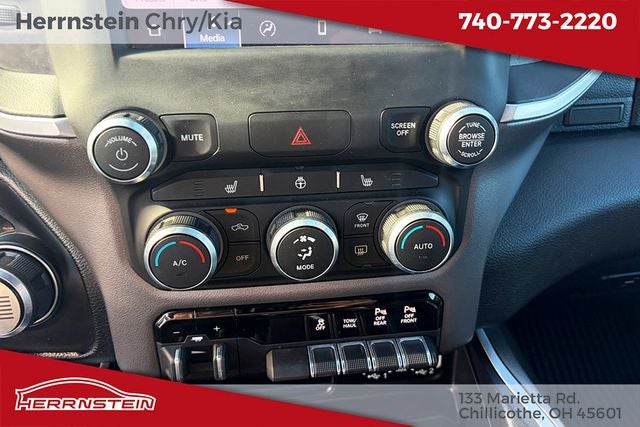 2022 RAM 1500 Big Horn Crew Cab 4x4 5'7' Box