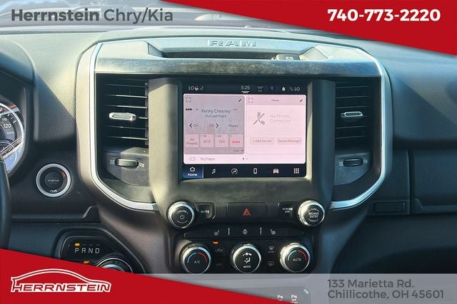 2022 RAM 1500 Big Horn Crew Cab 4x4 5'7' Box