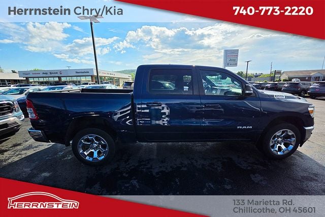 2022 RAM 1500 Big Horn Crew Cab 4x4 5'7' Box