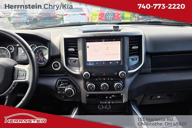 2022 RAM 1500 Big Horn Crew Cab 4x4 5'7' Box