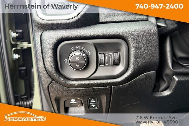 2026 RAM 1500 Big Horn Crew Cab 4x4 5'7' Box