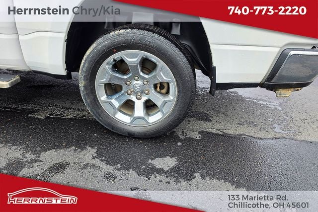 2022 RAM 1500 Big Horn Crew Cab 4x4 5'7' Box