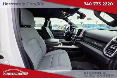 2022 RAM 1500 Big Horn Crew Cab 4x4 5'7' Box