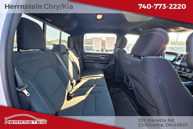 2023 RAM 1500 Big Horn Crew Cab 4x4 5'7' Box