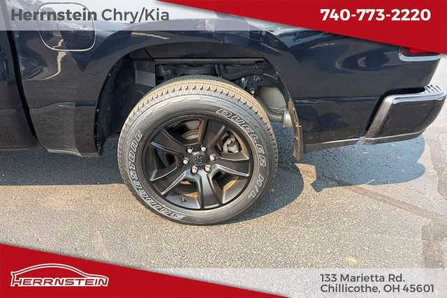 2023 RAM 1500 Big Horn Crew Cab 4x4 5'7' Box