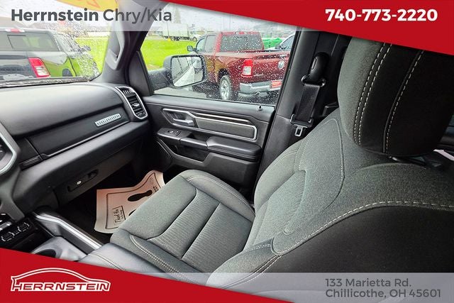 2022 RAM 1500 Big Horn Crew Cab 4x4 5'7' Box